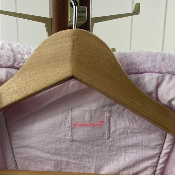 FP Movement by Free People Light Pink Sleeveless Vest - Picture 5 of 7